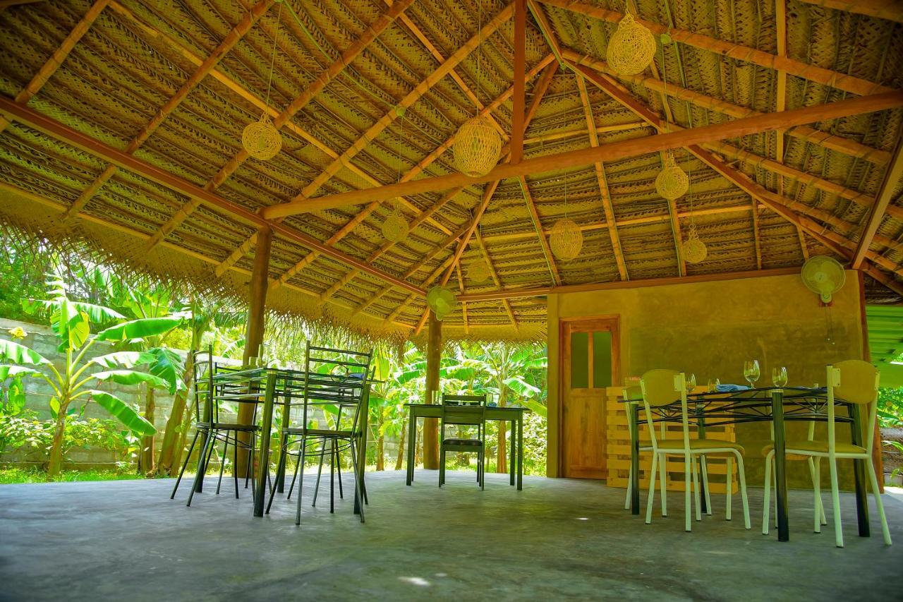 Richards Cabanas Tissamaharama Exterior foto